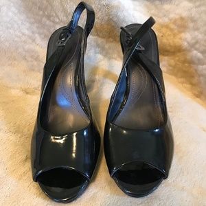 Tahari Si Senor Sling back Heels